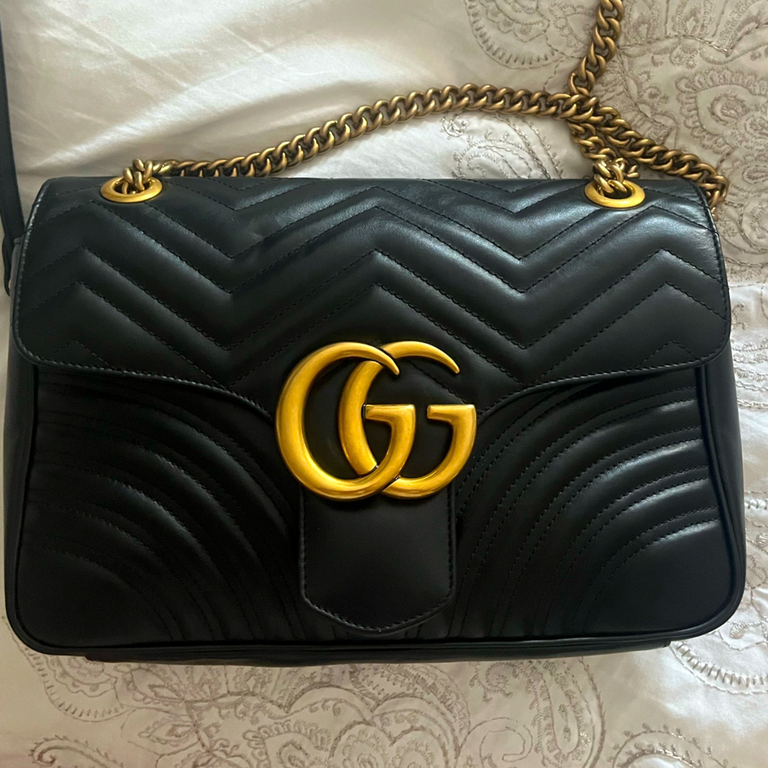 Gucci Marmont Medium Bag